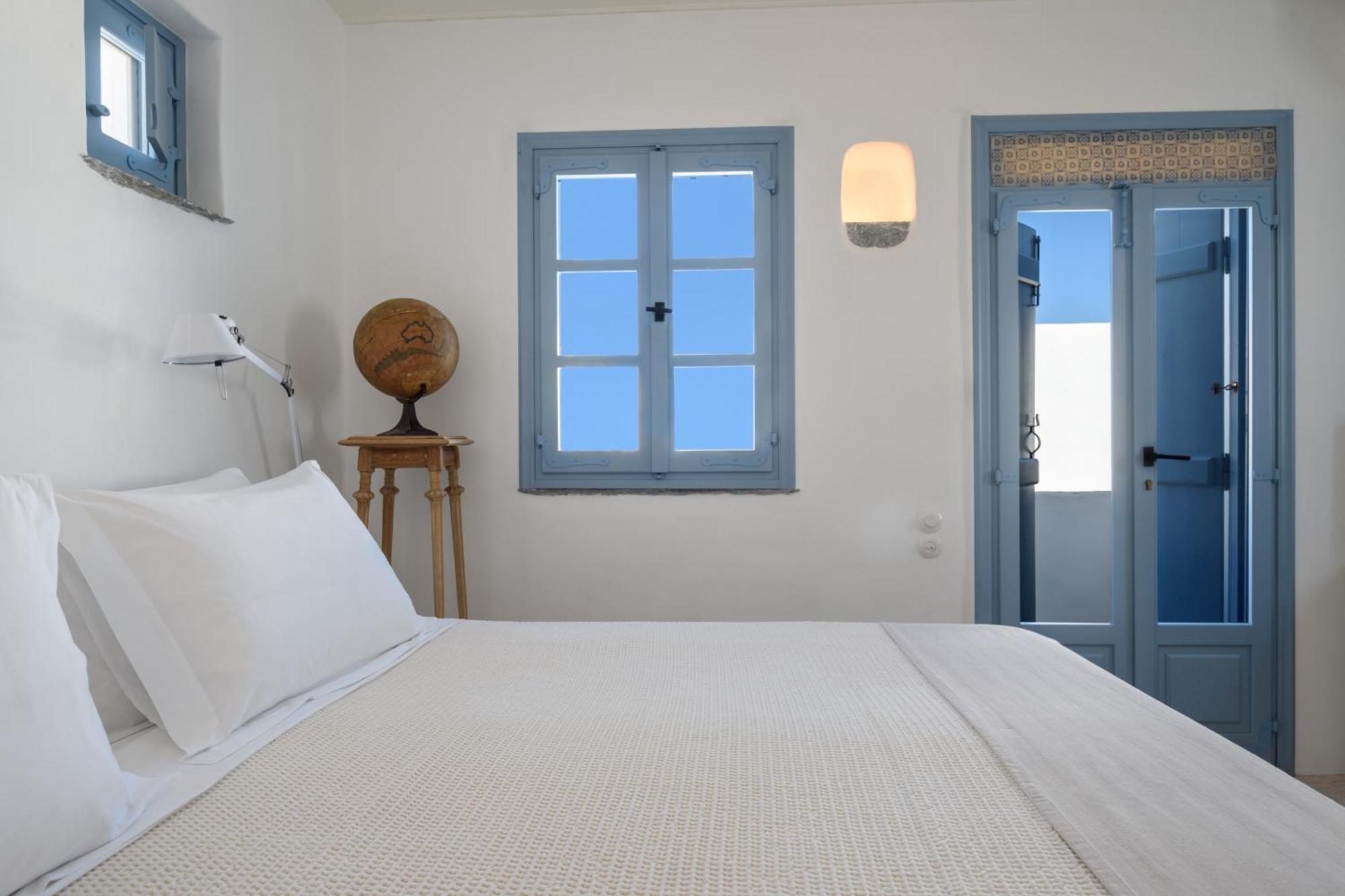 Mezzolovero Suites Kimolos Luaran gambar
