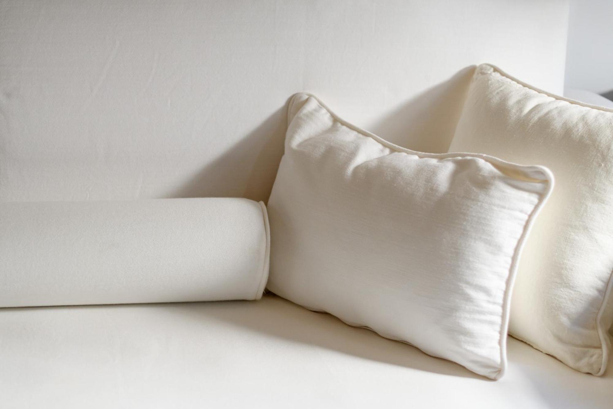 Mezzolovero Suites Kimolos Luaran gambar